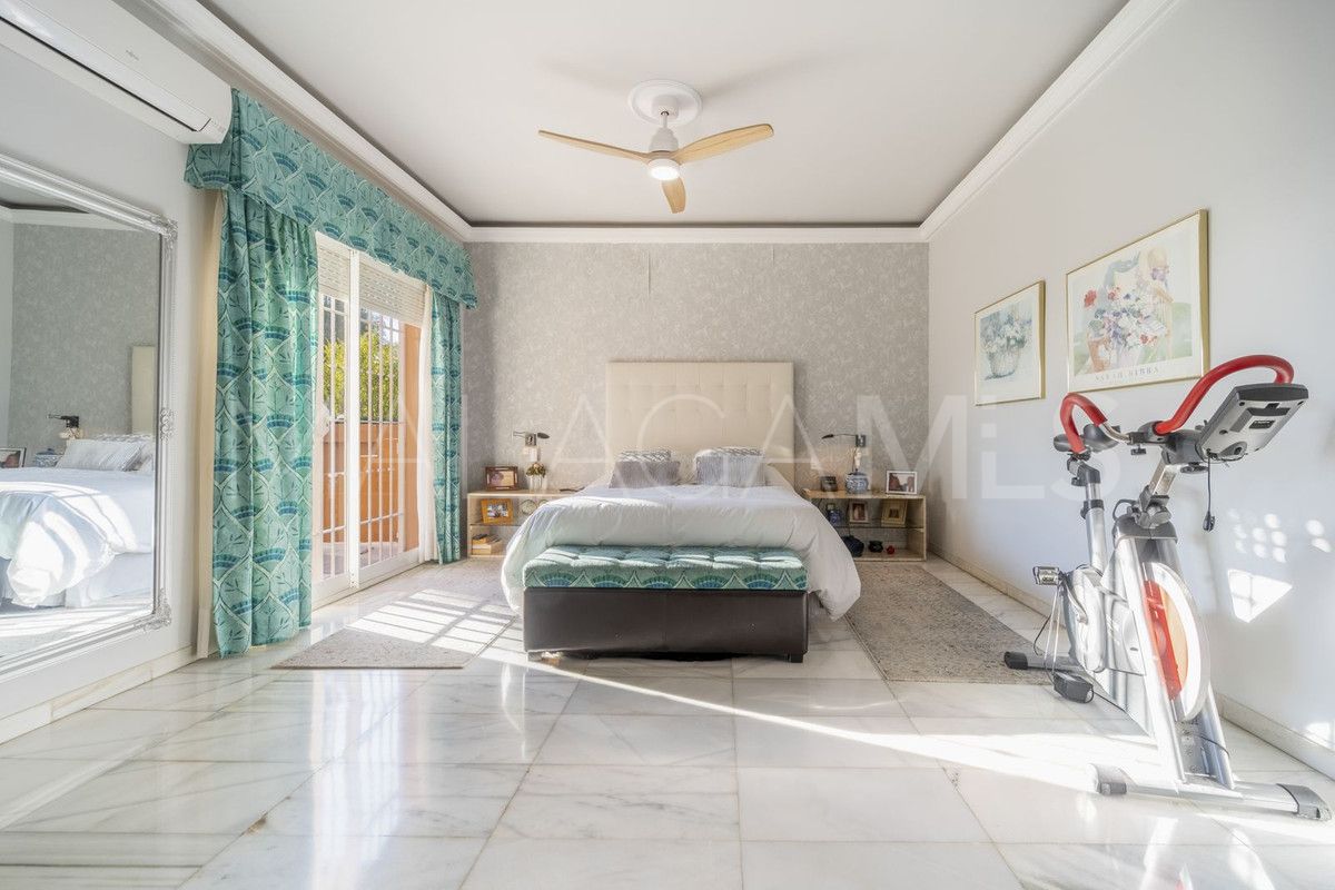 Villa for sale in El Candado