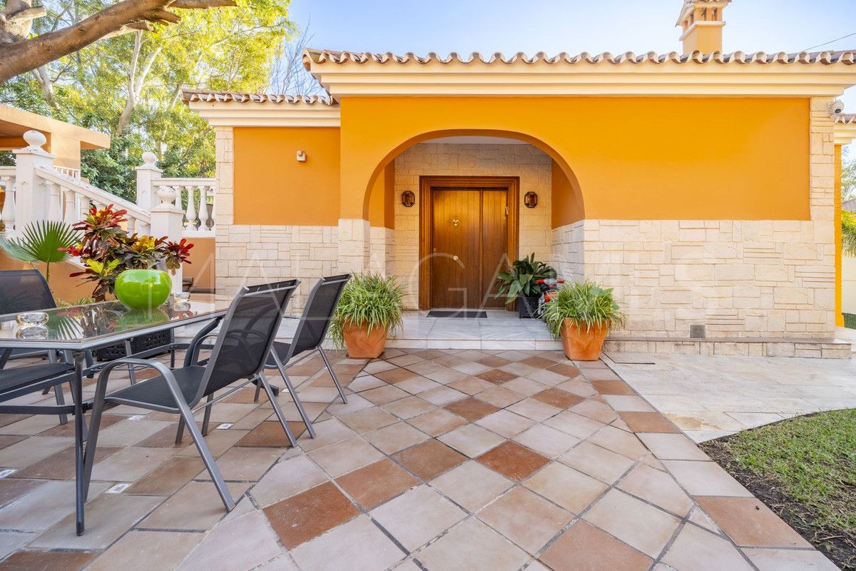 Villa for sale in El Candado