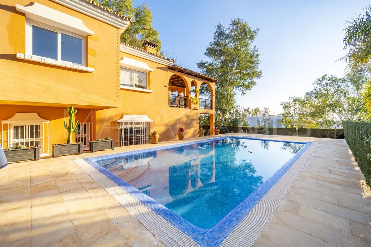Villa for sale in El Candado