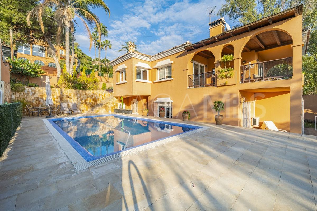 Villa for sale in El Candado