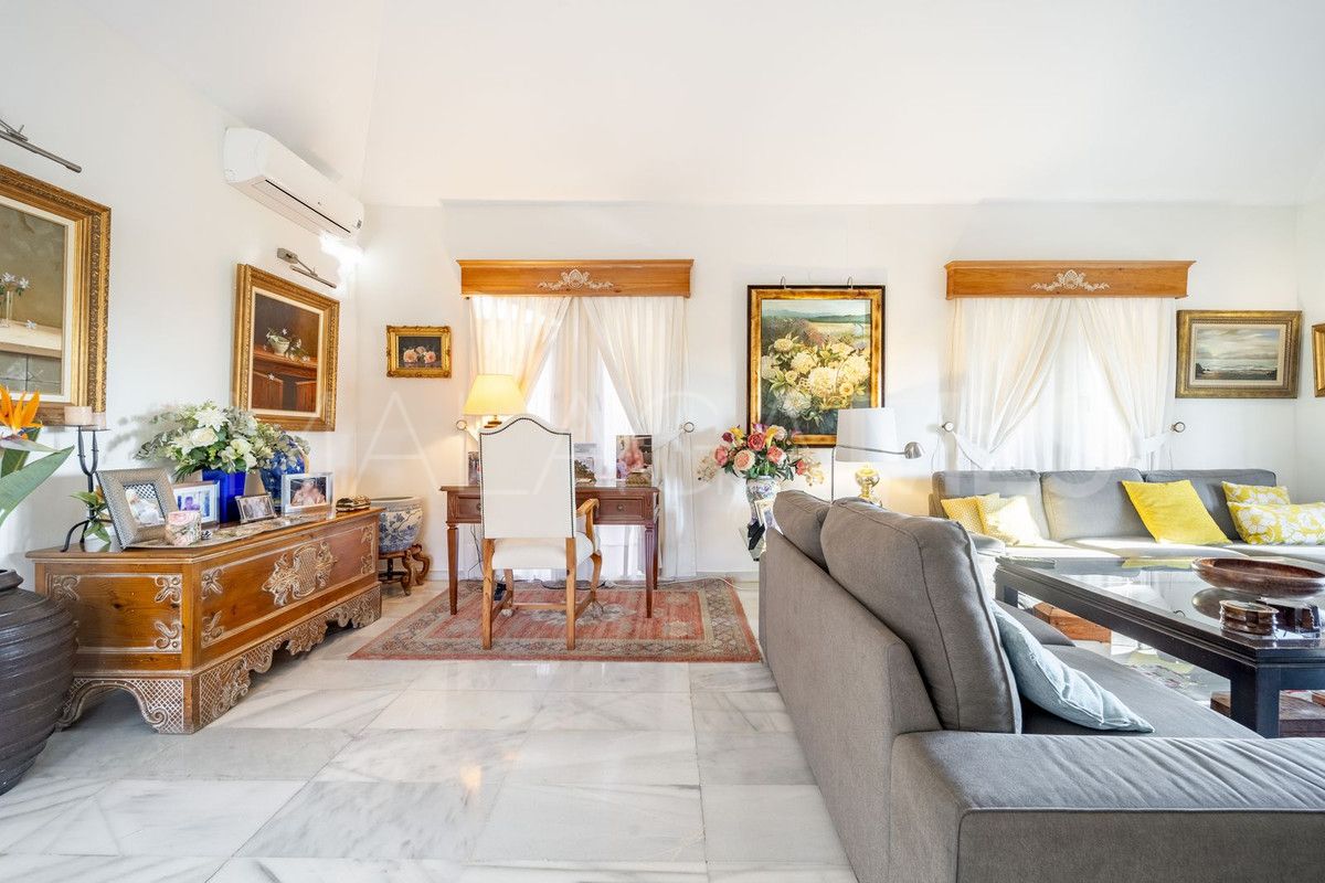 Villa for sale in El Candado