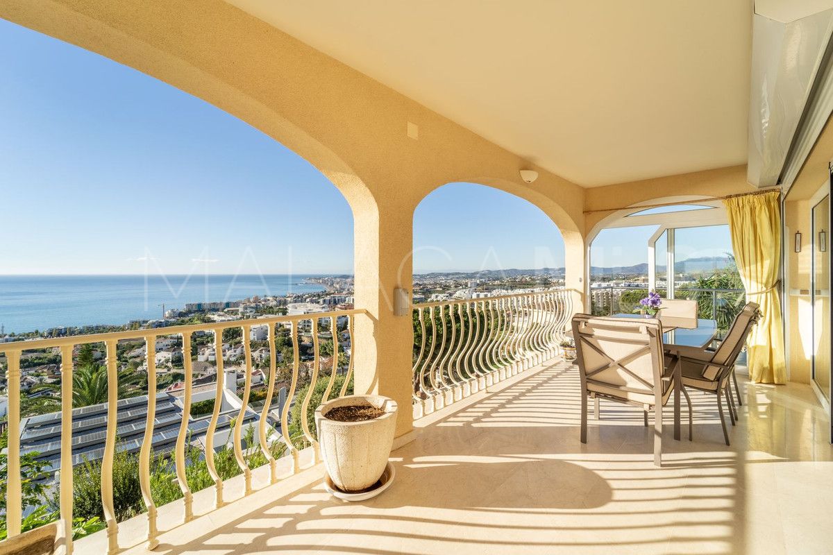 Villa for sale in Benalmadena Costa