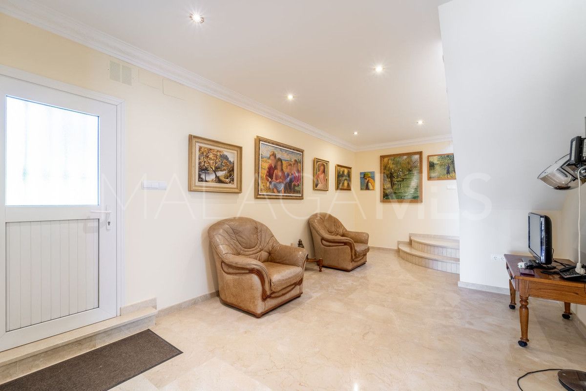 Villa for sale in Benalmadena Costa