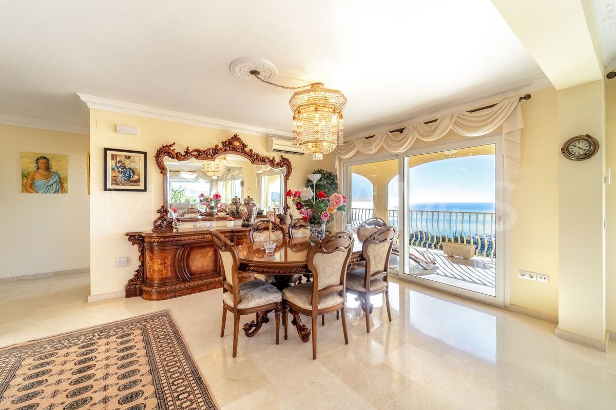 Villa for sale in Benalmadena Costa