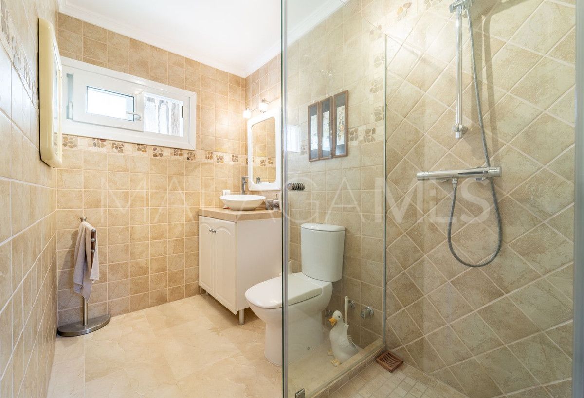 Villa for sale in Benalmadena Costa