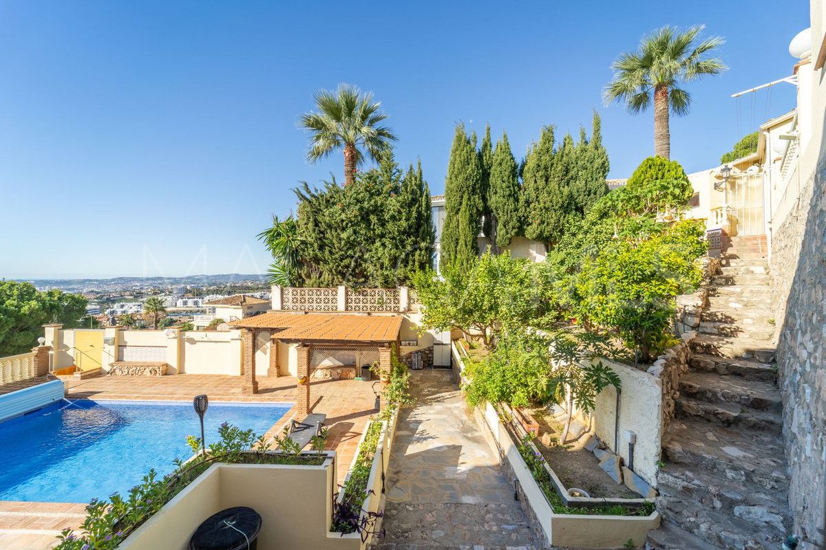 Villa for sale in Benalmadena Costa