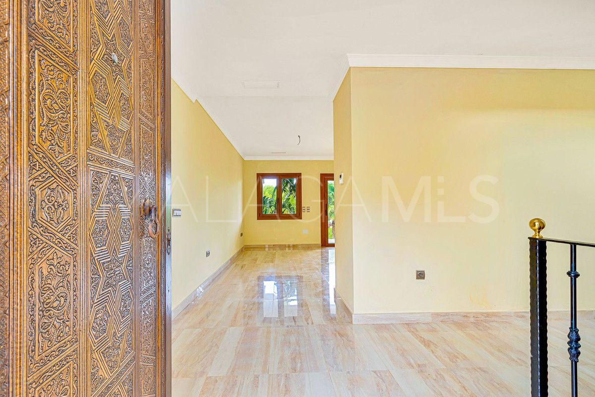 Villa for sale in La Cala Golf Resort