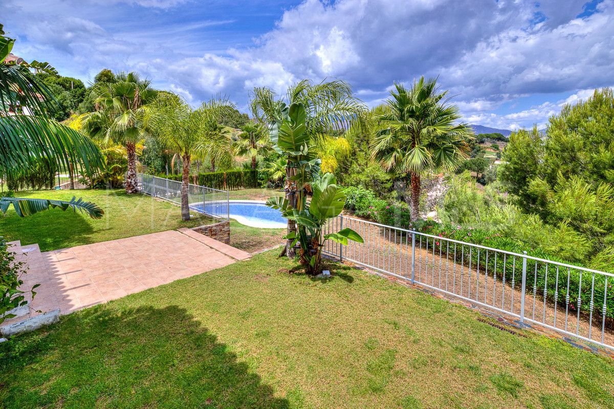 Villa for sale in La Cala Golf Resort
