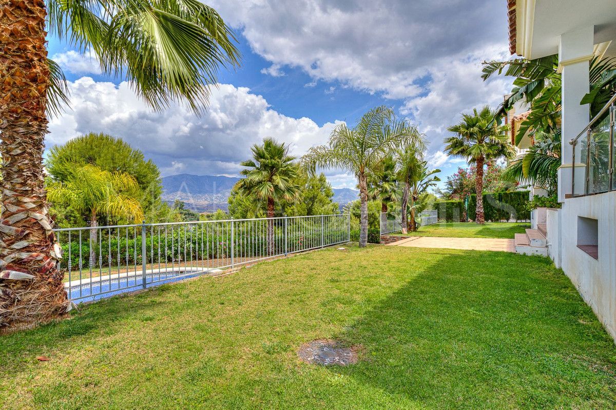 Villa for sale in La Cala Golf Resort
