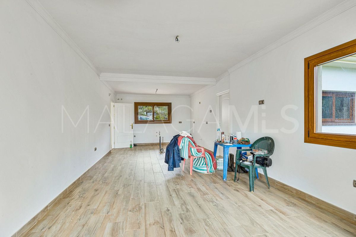 Villa for sale in La Cala Golf Resort