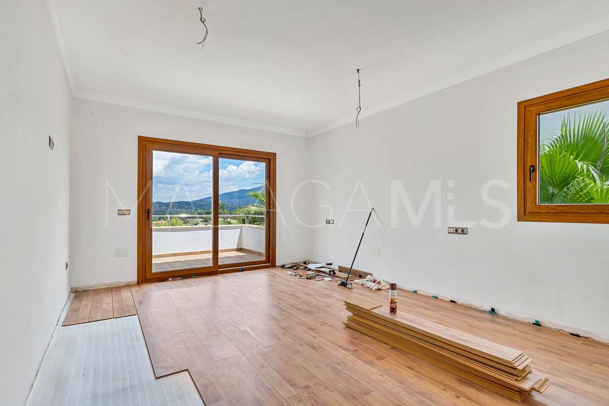 Villa for sale in La Cala Golf Resort