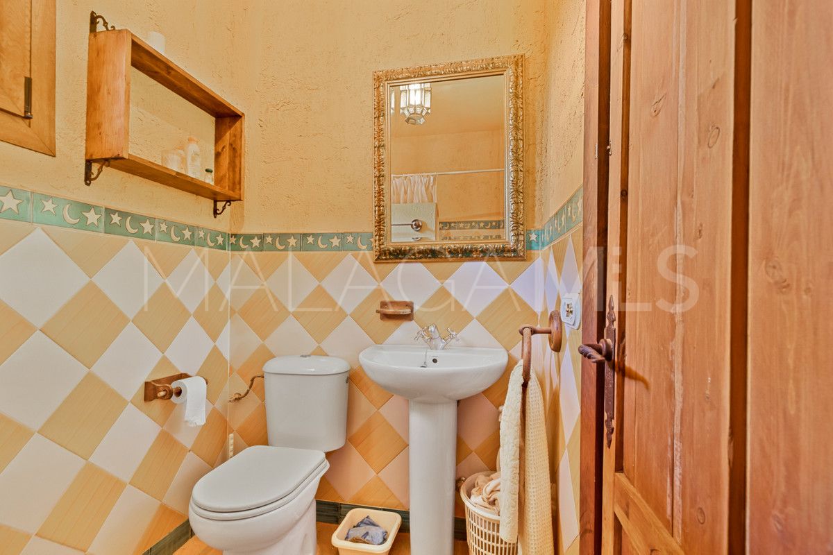 Finca for sale in Mijas Costa