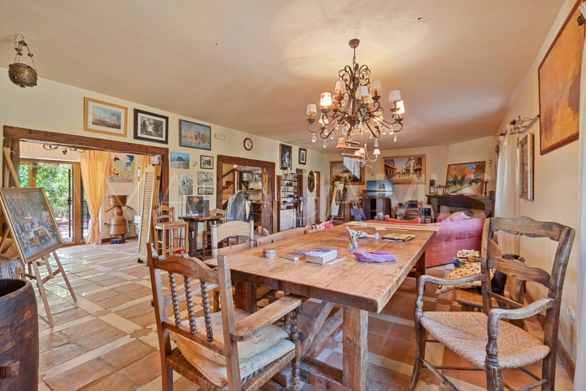 Finca for sale in Mijas Costa