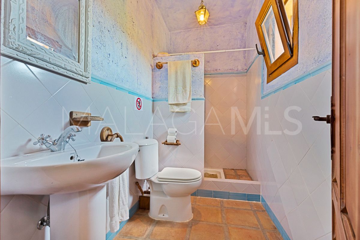 Finca for sale in Mijas Costa