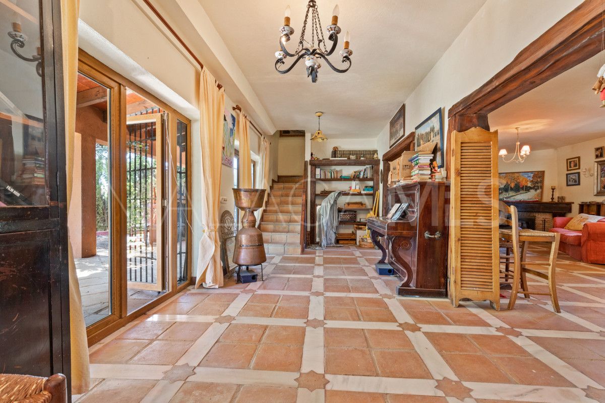 Finca for sale in Mijas Costa