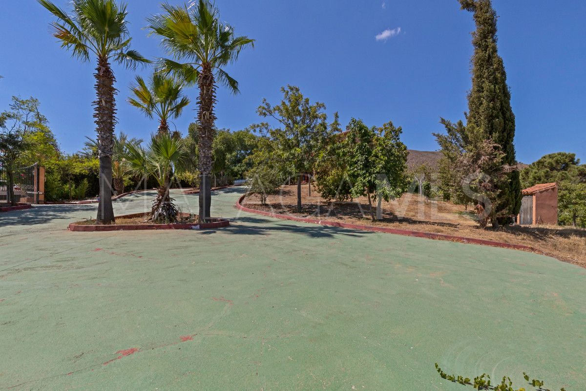 Finca for sale in Mijas Costa