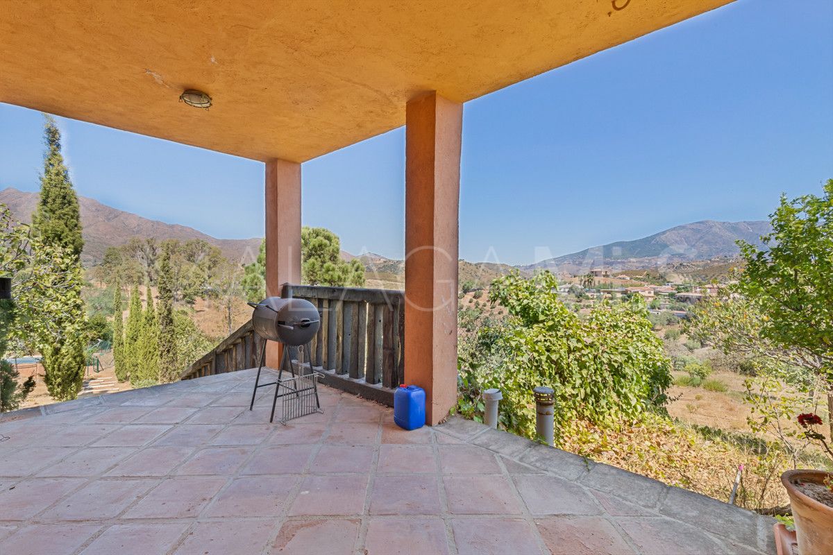 Finca for sale in Mijas Costa