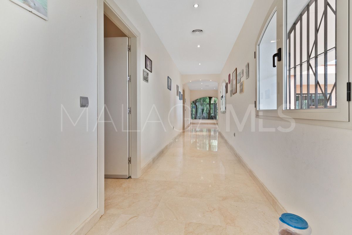 6 bedrooms villa in Benalmadena for sale