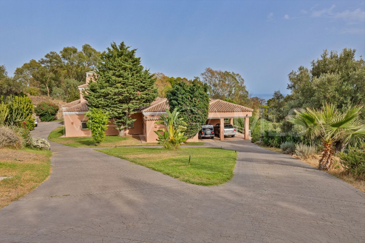 6 bedrooms villa in Benalmadena for sale