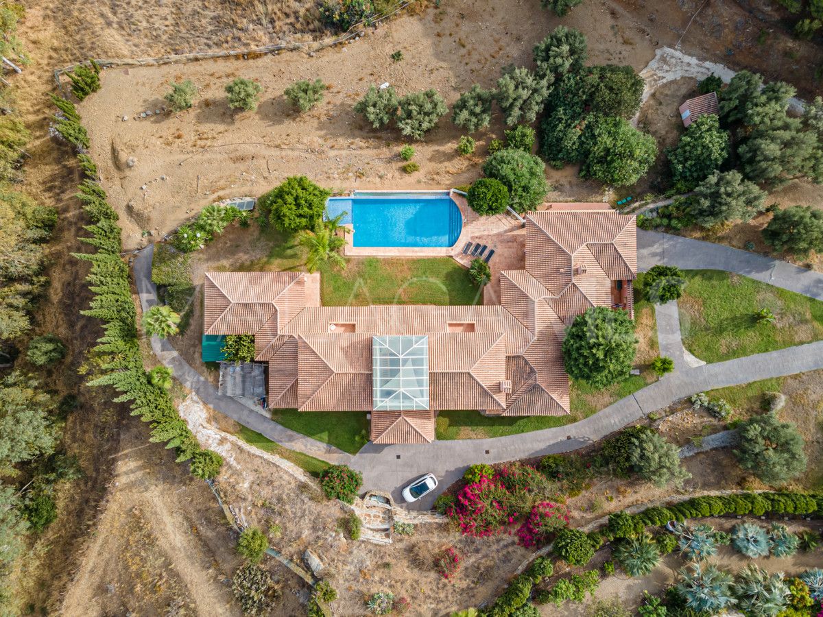 6 bedrooms villa in Benalmadena for sale