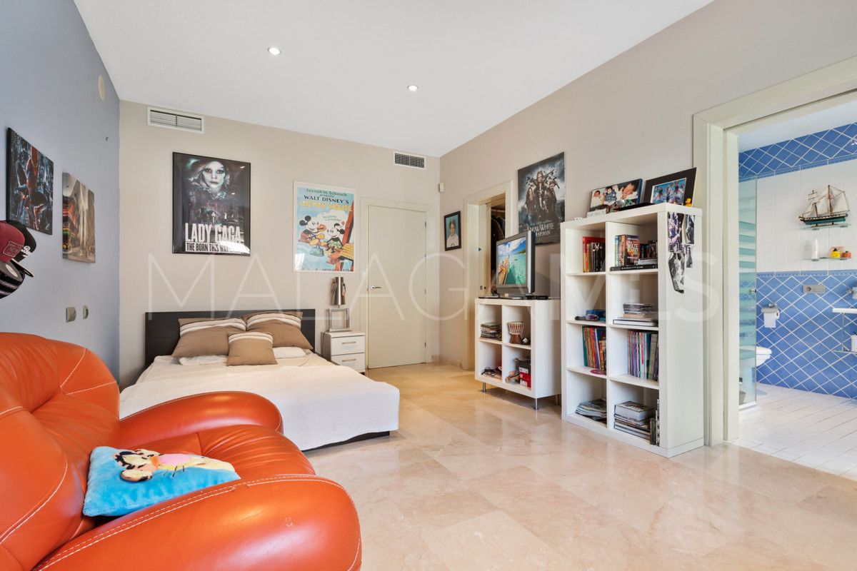 6 bedrooms villa in Benalmadena for sale