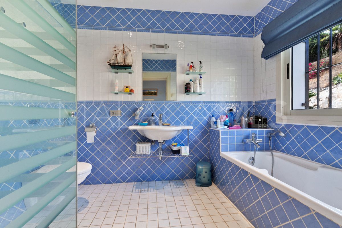 6 bedrooms villa in Benalmadena for sale