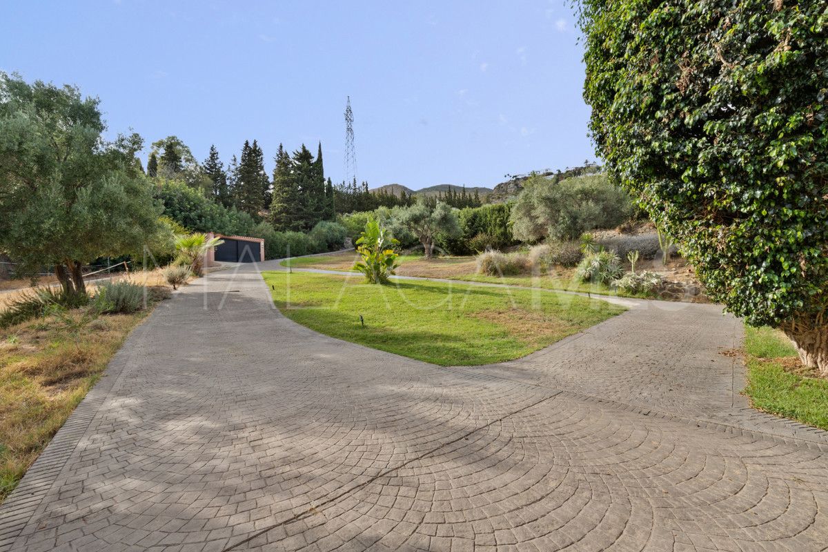 6 bedrooms villa in Benalmadena for sale