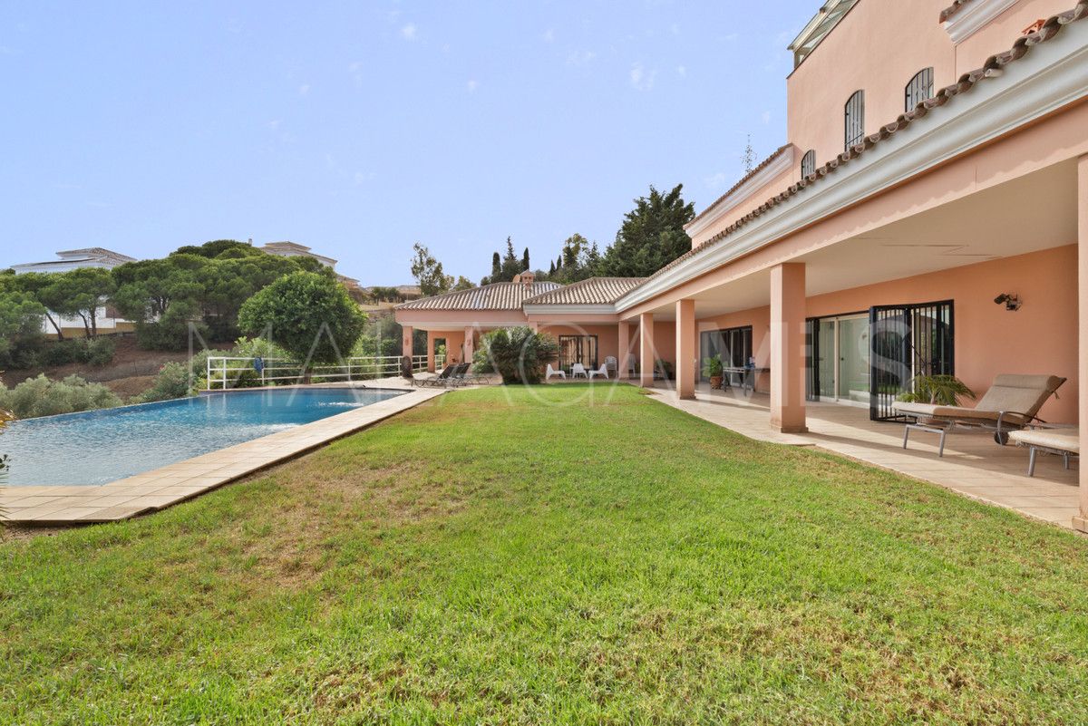 6 bedrooms villa in Benalmadena for sale