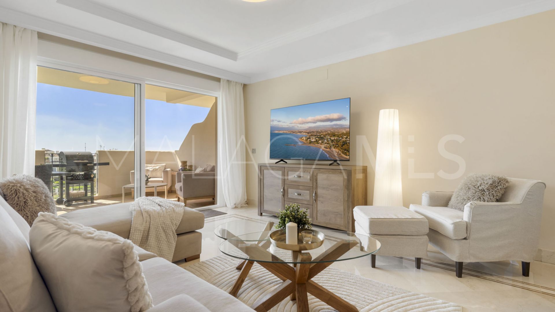 Lägenhet for sale in Nueva Andalucia