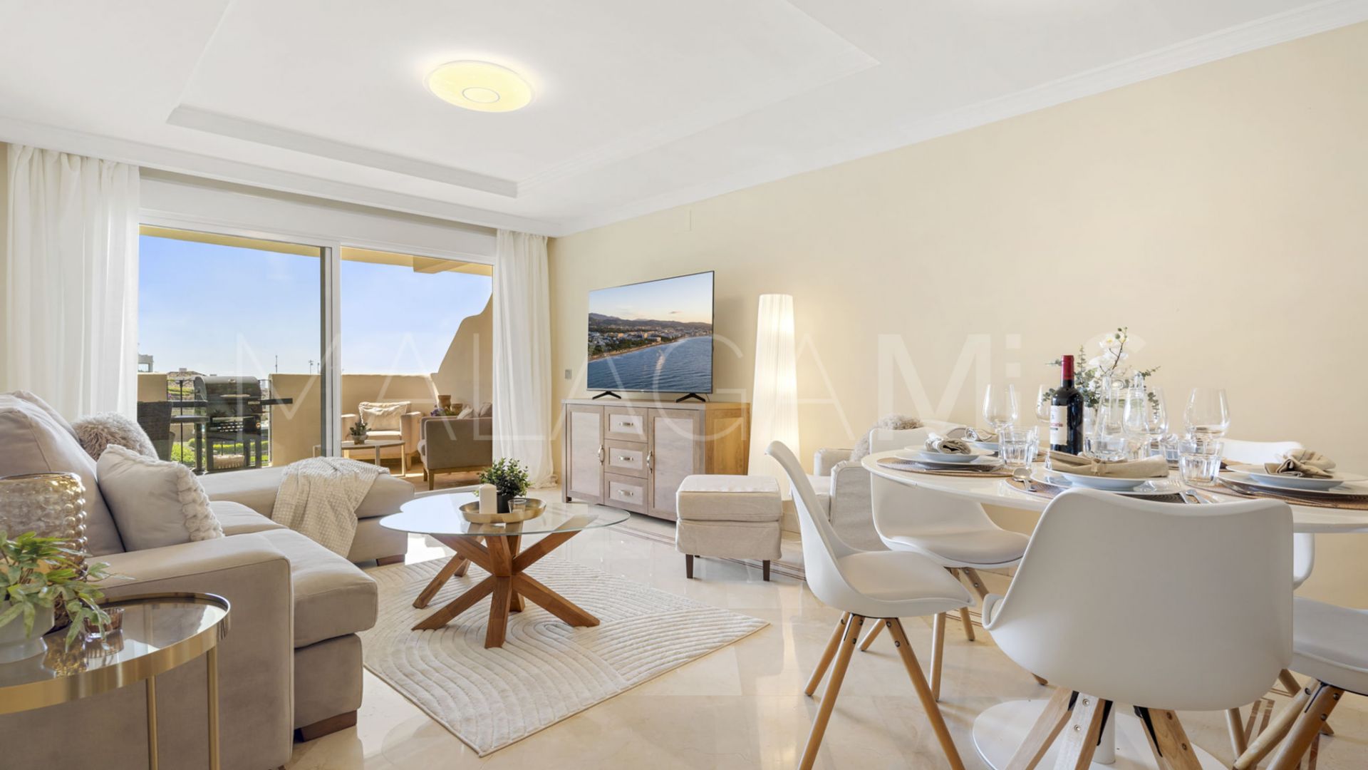 Lägenhet for sale in Nueva Andalucia