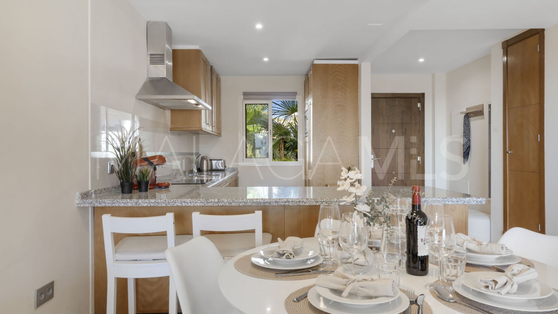 Lägenhet for sale in Nueva Andalucia