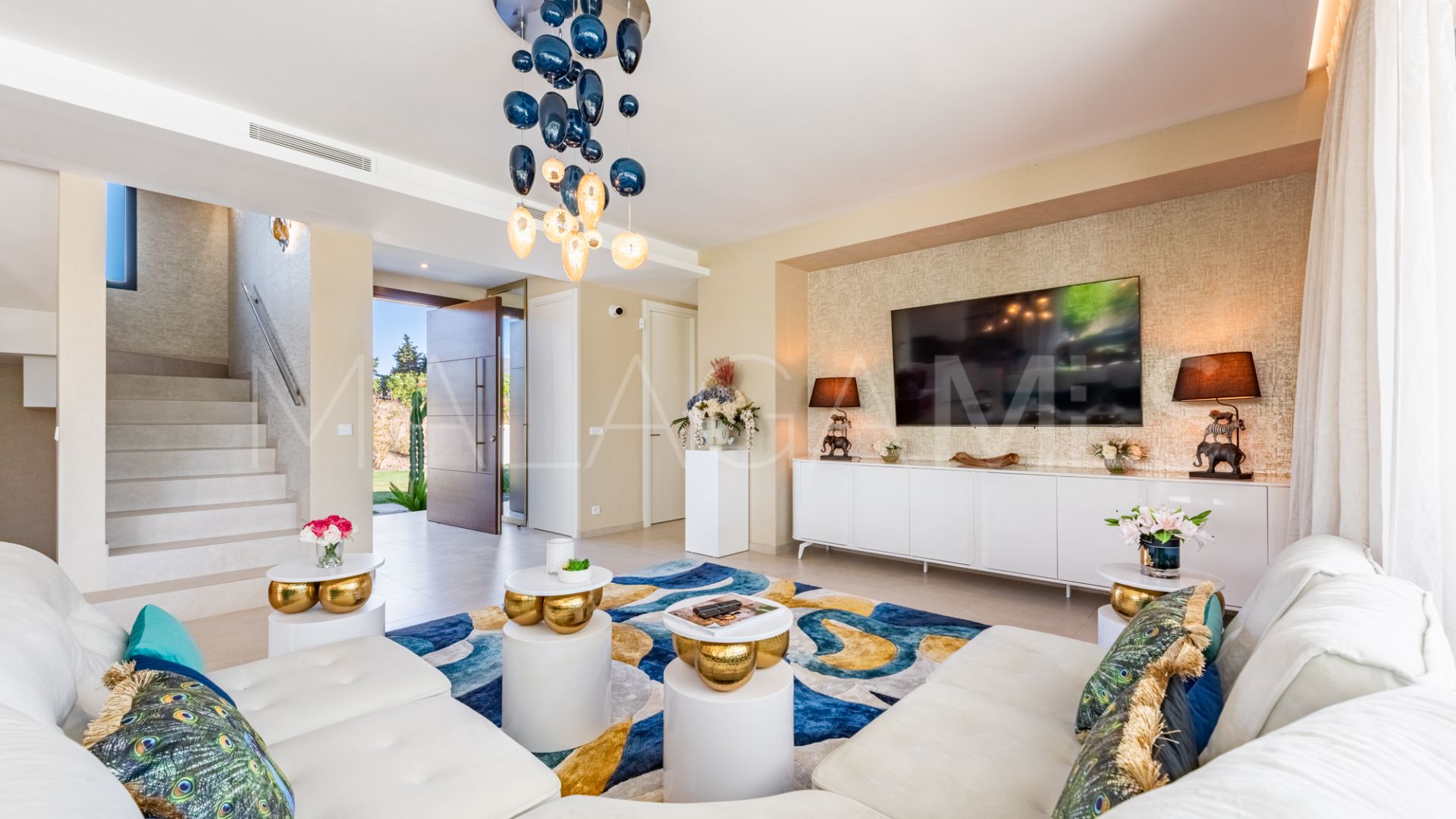 Villa for sale in Calanova Golf