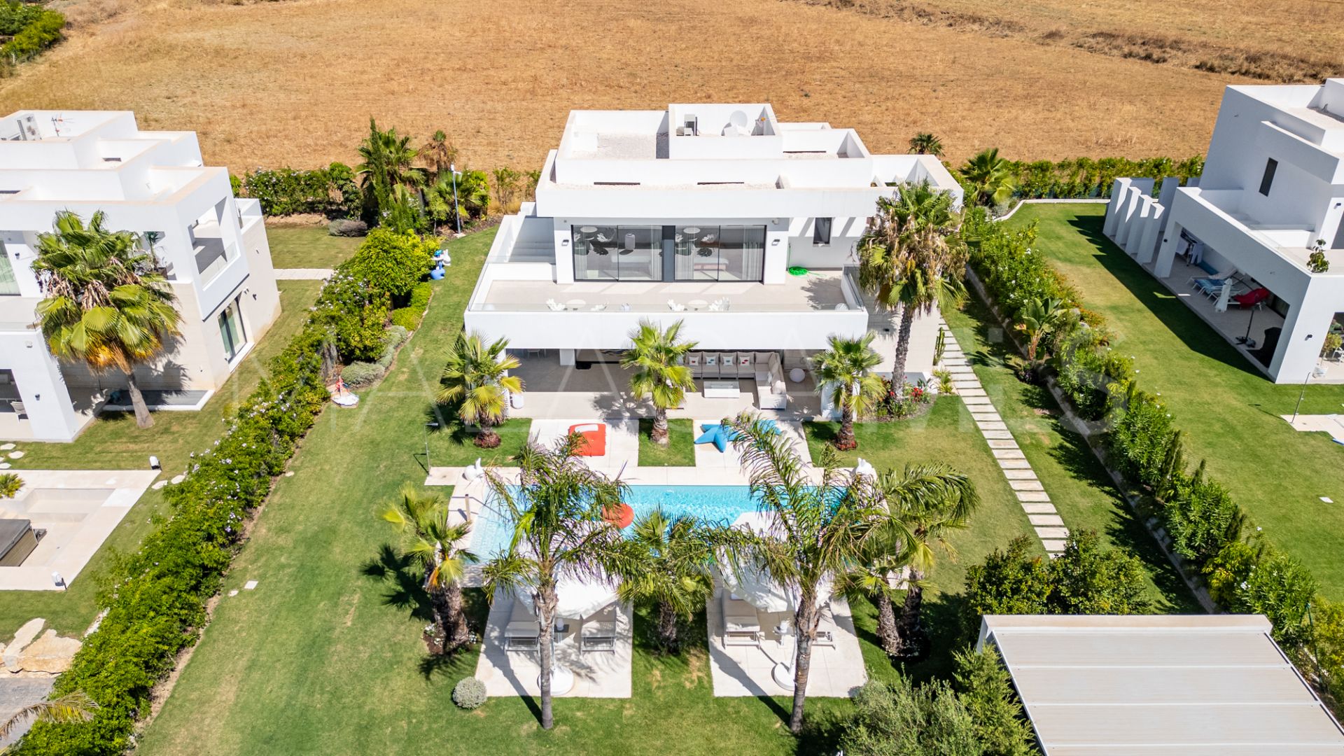 Villa for sale in Calanova Golf