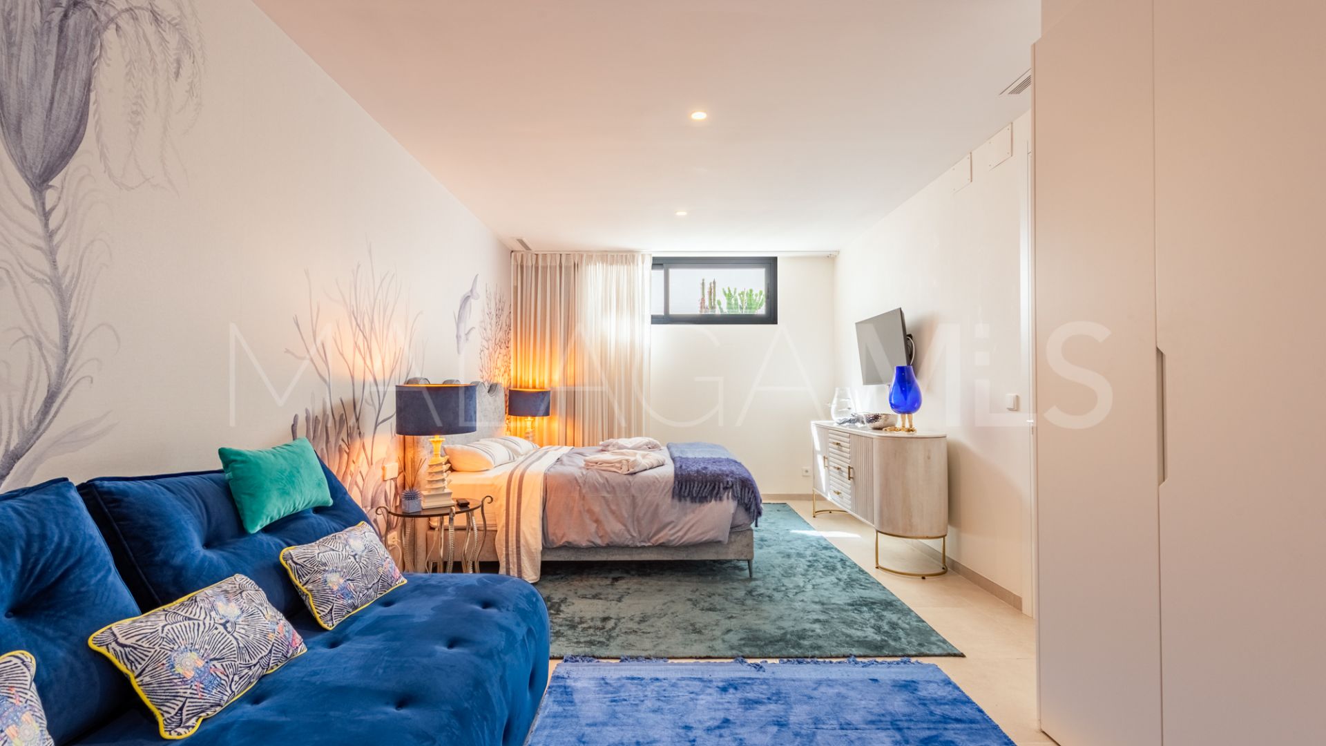 Villa for sale in Calanova Golf