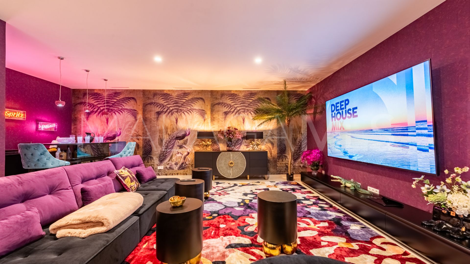 Villa for sale in Calanova Golf