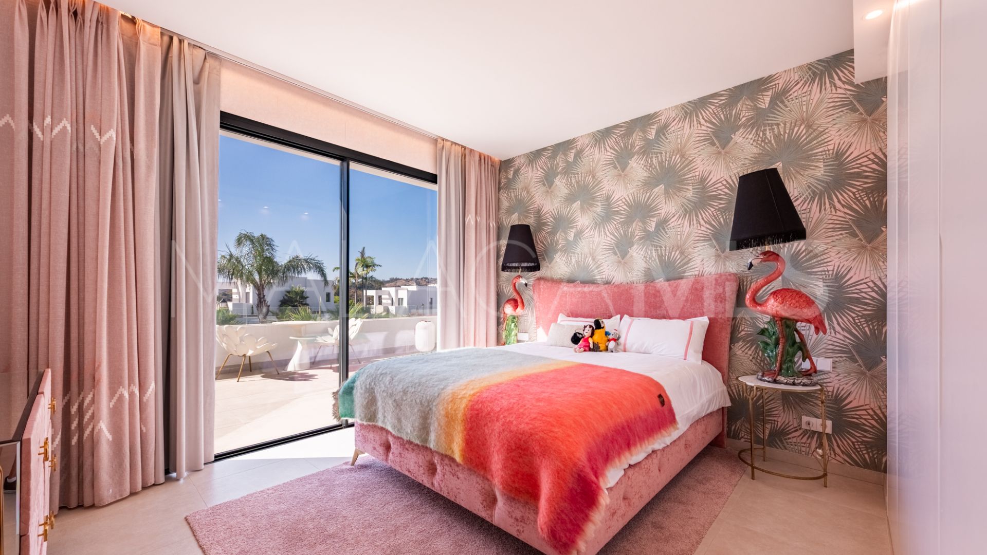 Villa for sale in Calanova Golf