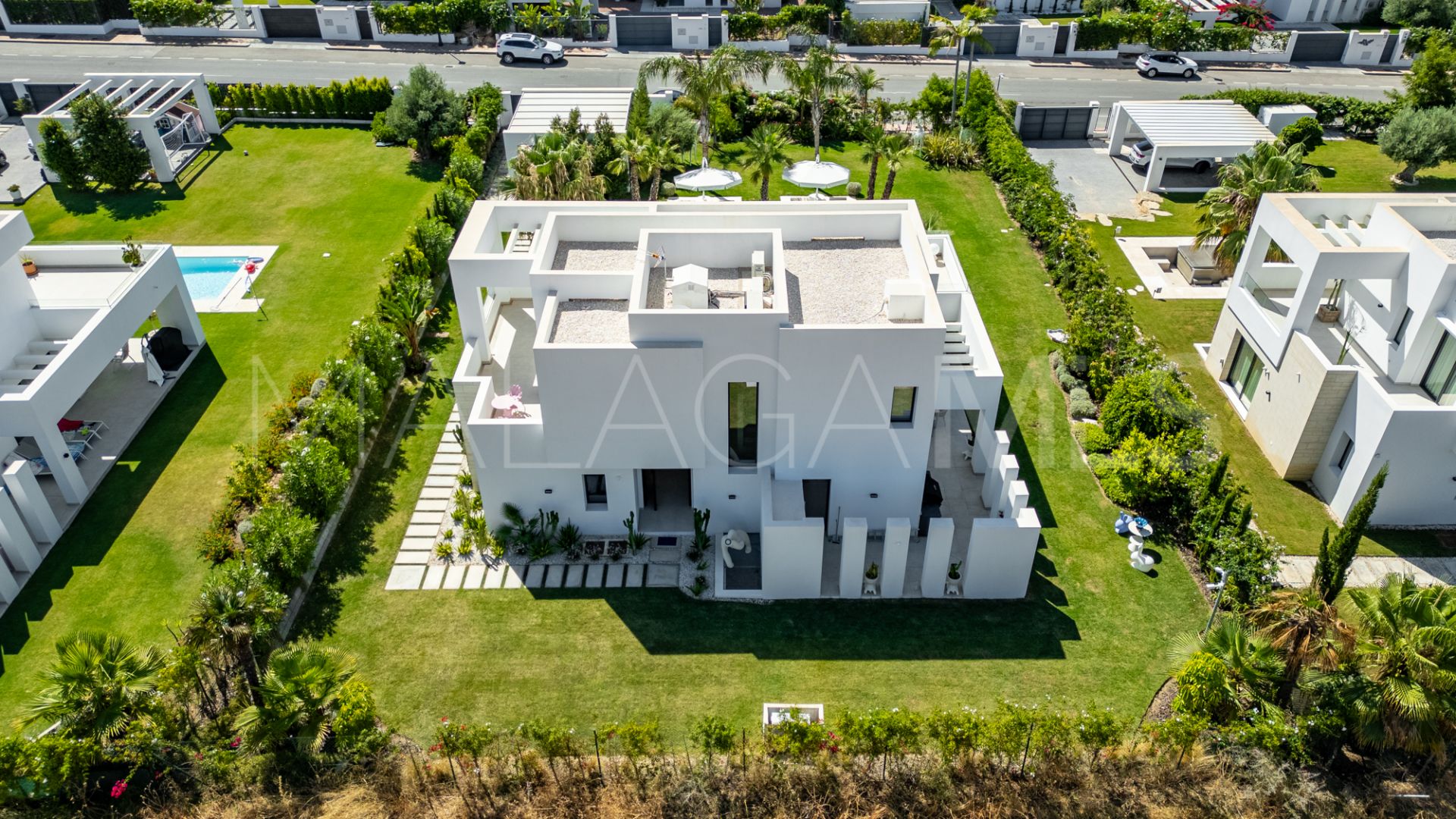 Villa for sale in Calanova Golf