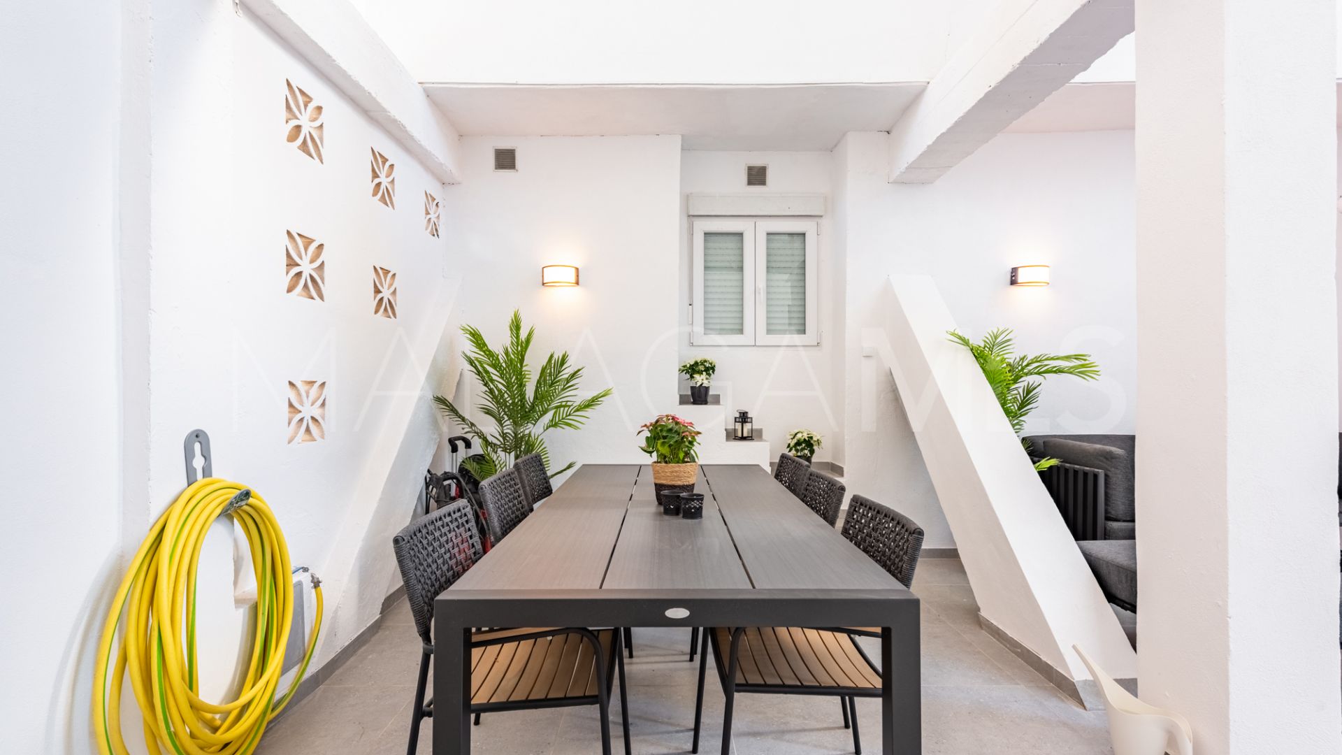 Ground floor duplex for sale in Nueva Andalucia