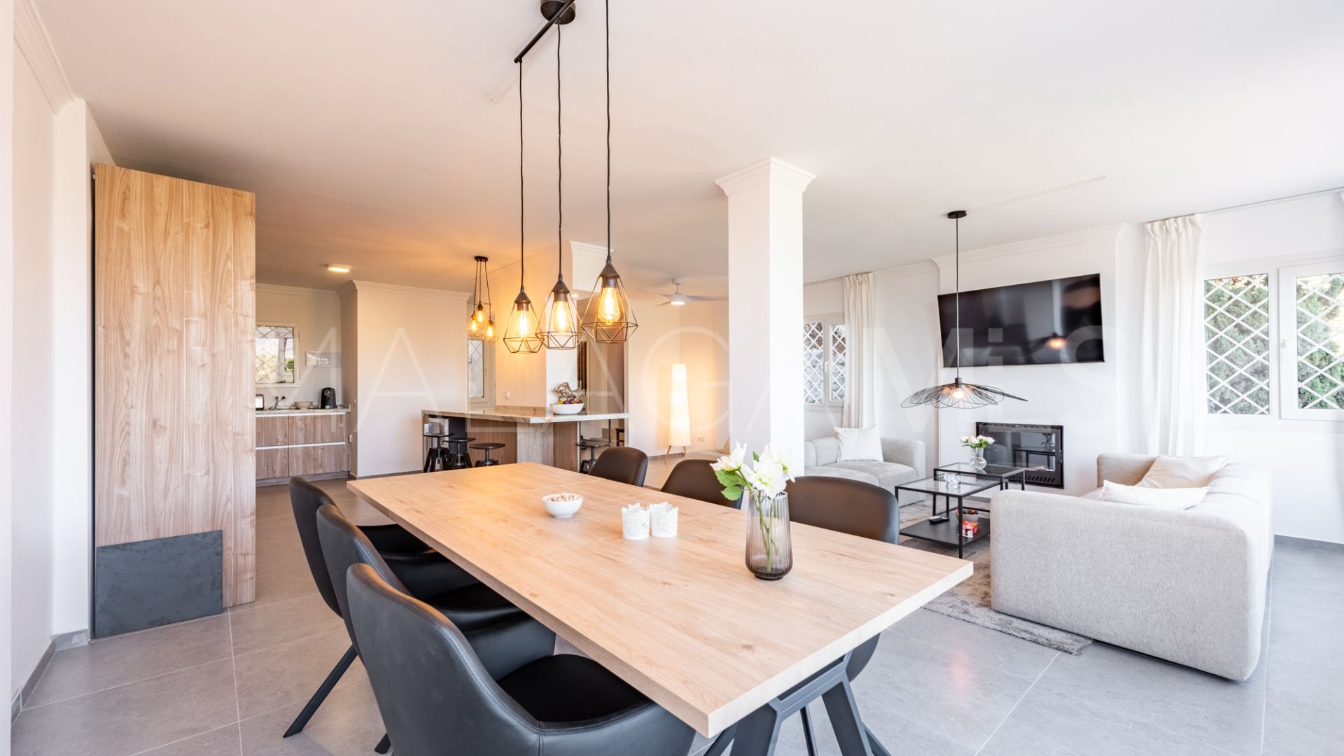 Ground floor duplex for sale in Nueva Andalucia