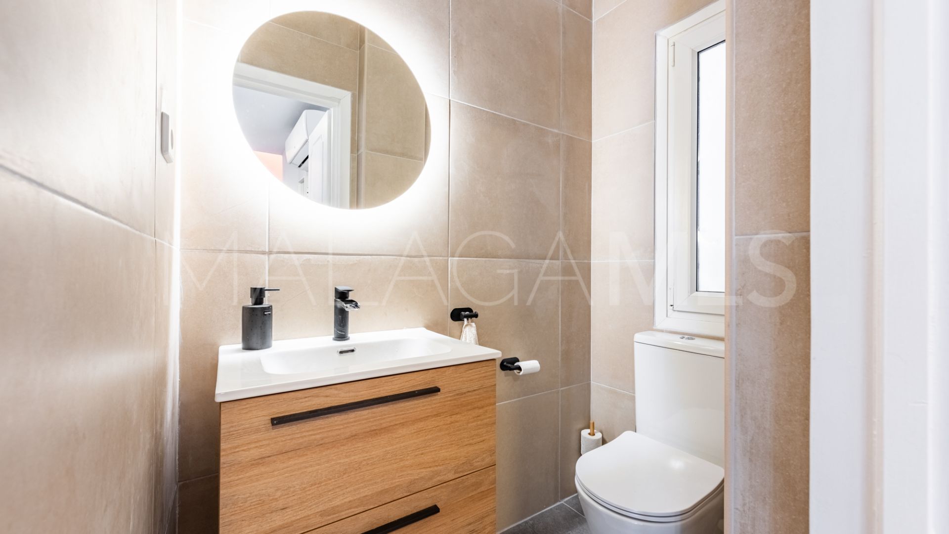 Ground floor duplex for sale in Nueva Andalucia