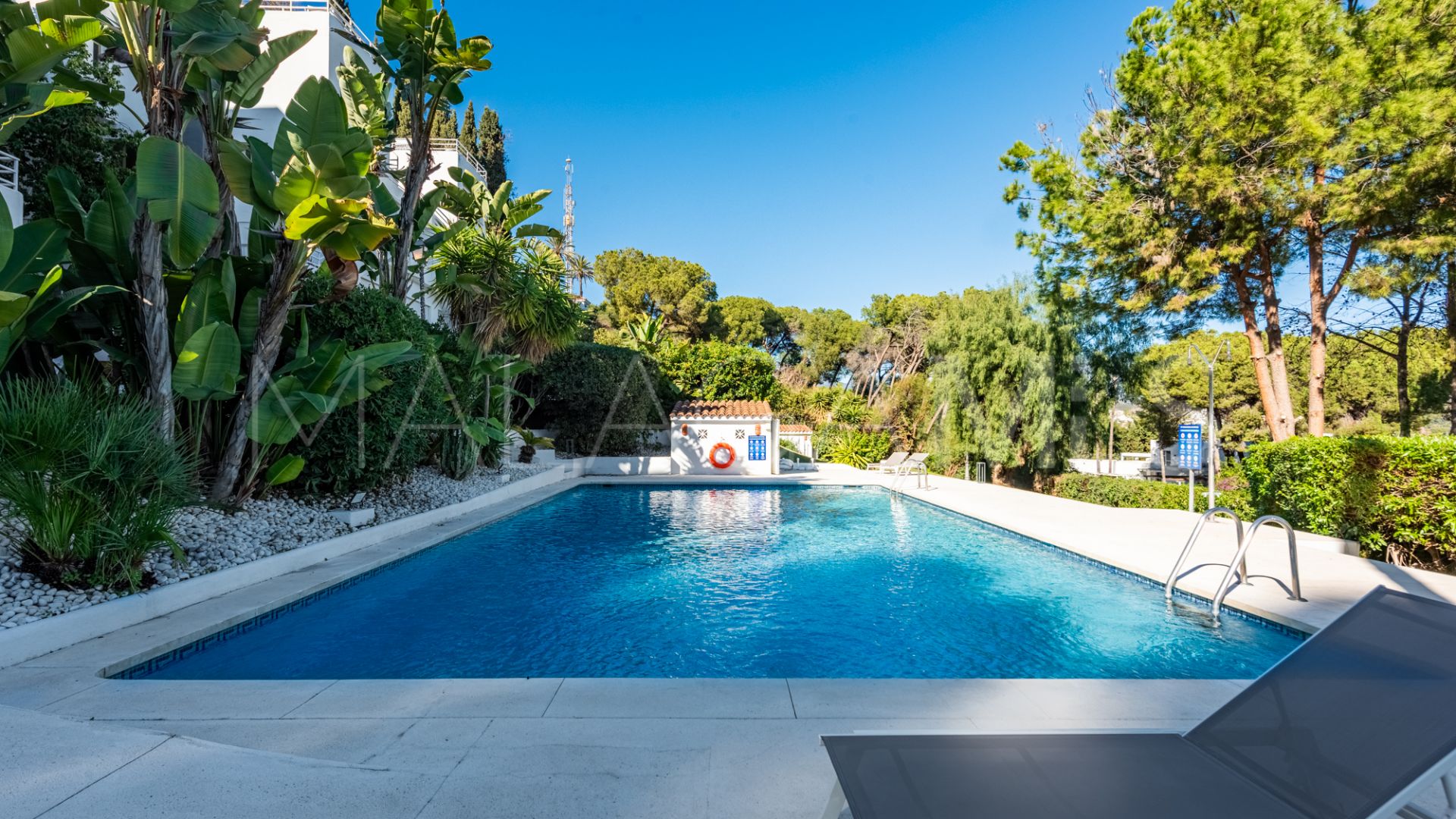 Ground floor duplex for sale in Nueva Andalucia