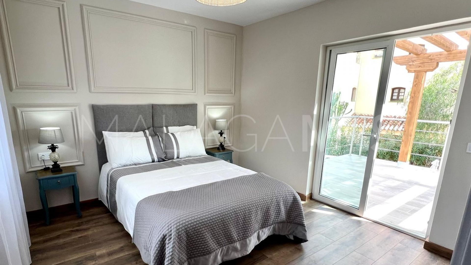 Villa for sale in Elviria Playa