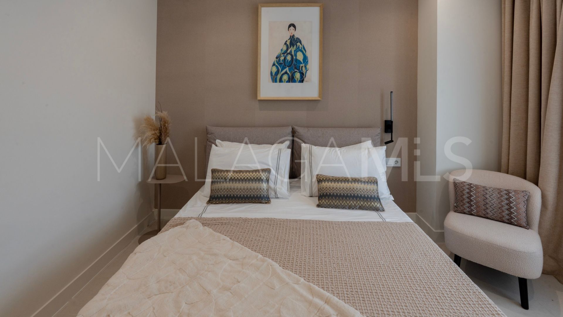 Buy apartamento in San Pedro de Alcantara