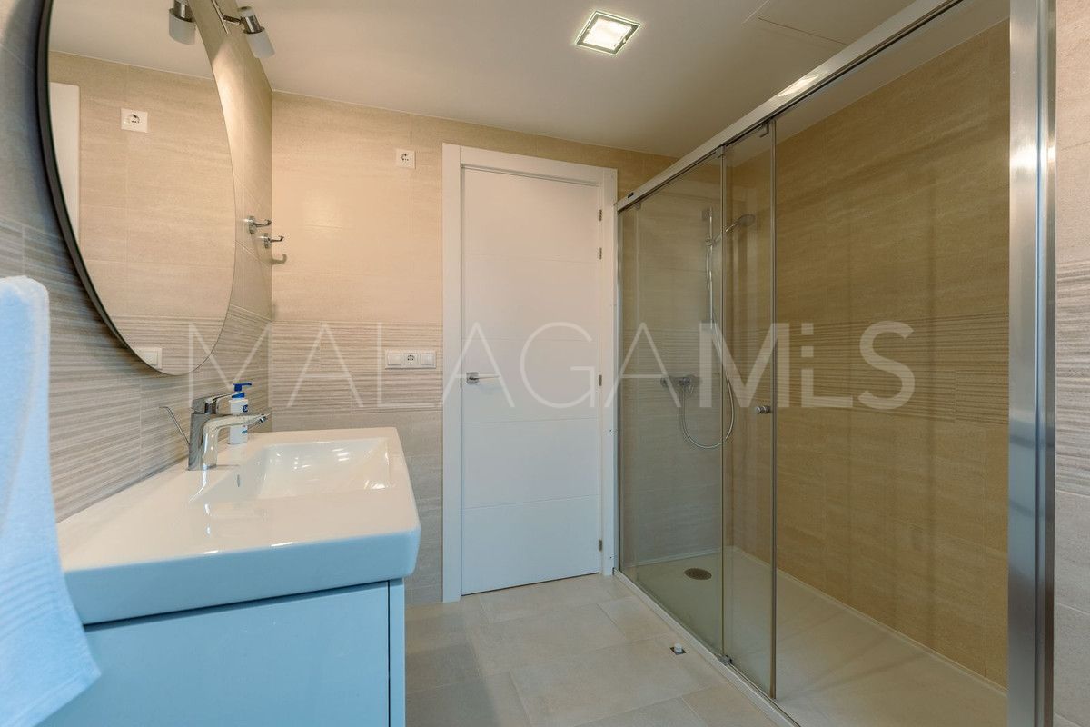 Villa for sale in Guadalmina Alta