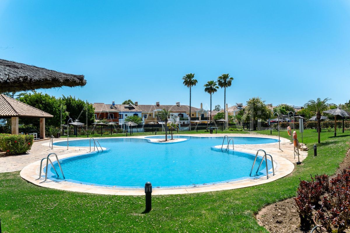 Villa for sale in Guadalmina Alta
