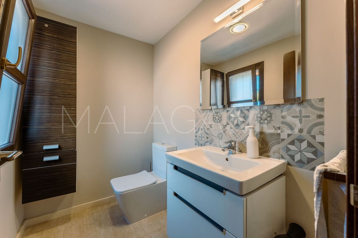 Villa for sale in Guadalmina Alta