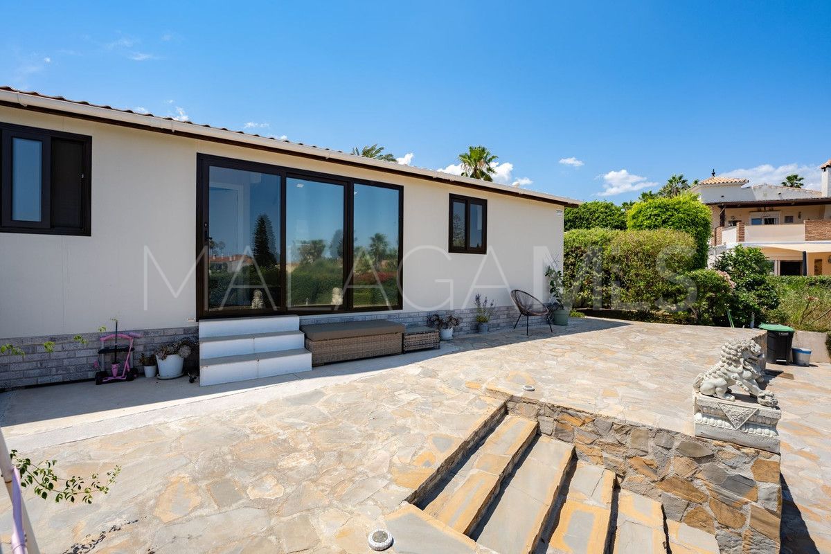 Villa for sale in El Padron