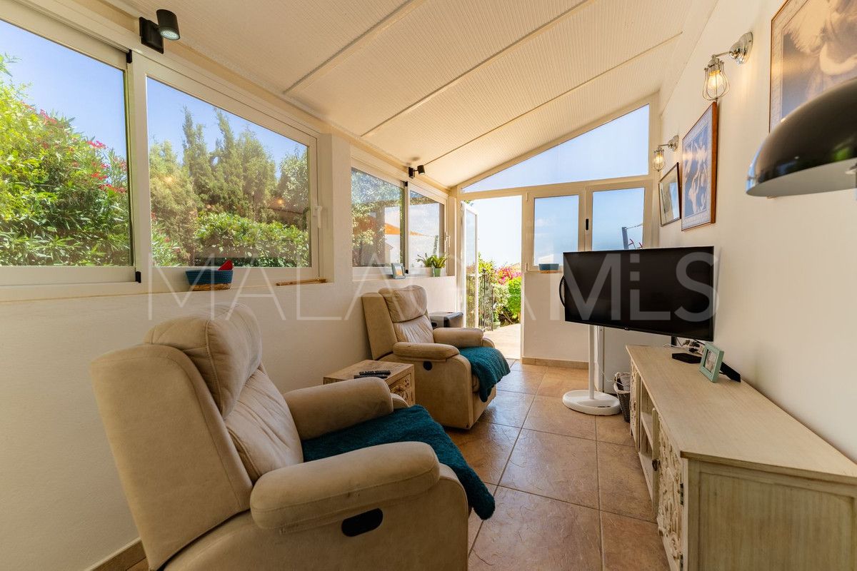 Villa for sale in El Padron