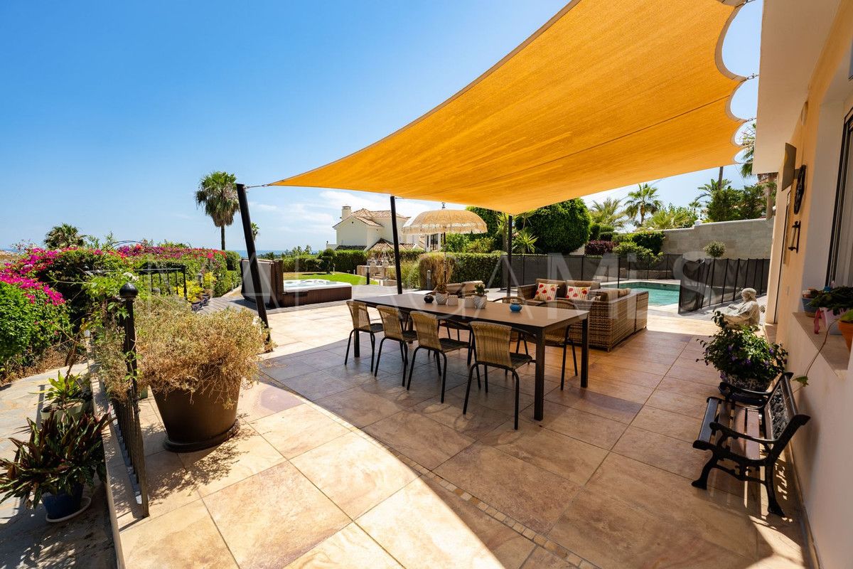 Villa for sale in El Padron