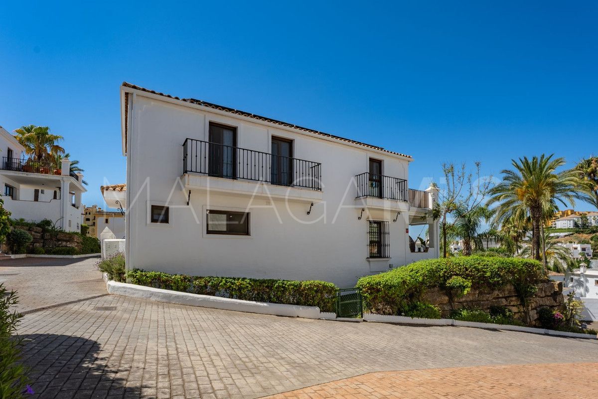 Villa with 4 bedrooms for sale in Selwo